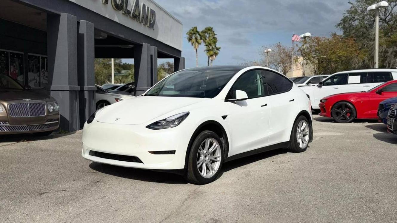 TESLA MODEL Y 2021 5YJYGDEE1MF072021 image